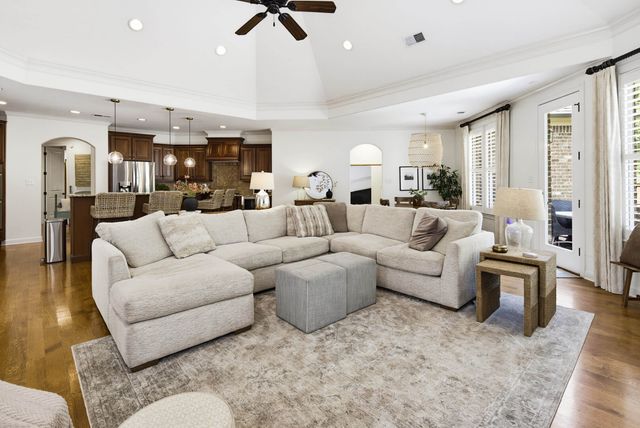 1682 TARTAN LN, Collierville, TN 38017