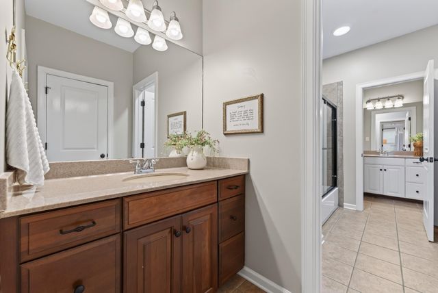 1682 TARTAN LN, Collierville, TN 38017
