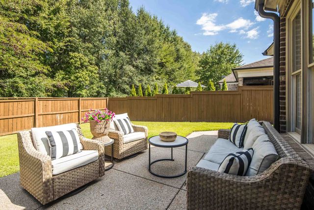 1682 TARTAN LN, Collierville, TN 38017