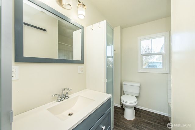 1202 W 9th Street, Port Angeles, WA 98363