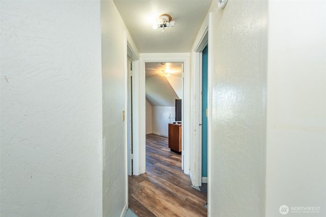 1202 W 9th Street, Port Angeles, WA 98363