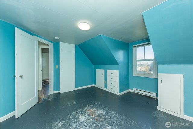 1202 W 9th Street, Port Angeles, WA 98363