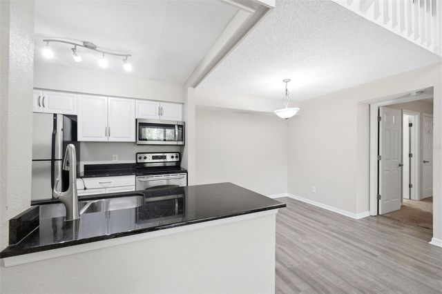 3274 HAVILAND COURT 201, Palm Harbor, FL 34684