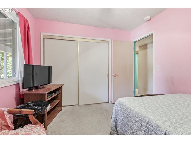 20005 Sw FARMINGTON Rd, Beaverton, OR 97007