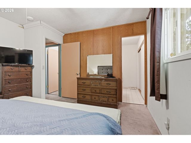 20005 Sw FARMINGTON Rd, Beaverton, OR 97007