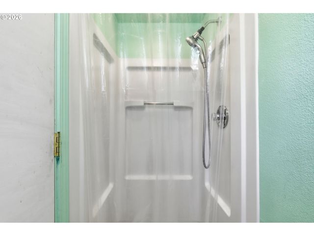 20005 Sw FARMINGTON Rd, Beaverton, OR 97007
