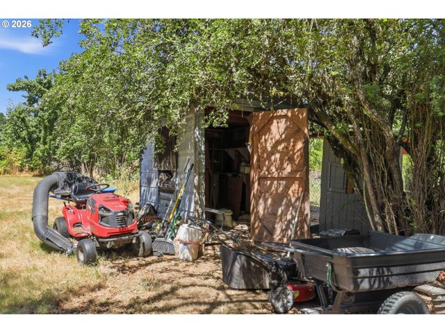 20005 Sw FARMINGTON Rd, Beaverton, OR 97007
