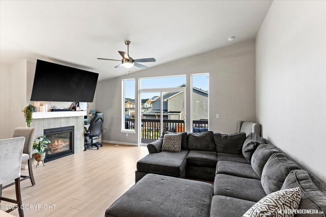 324 Shageluk Street, Anchorage, AK 99504