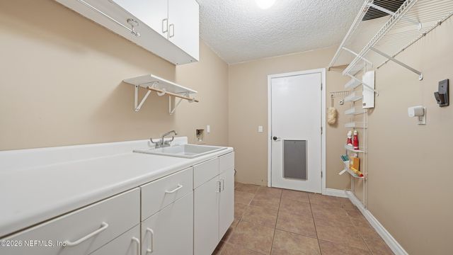 1890 SALT MYRTLE Lane, Orange Park, FL 32003