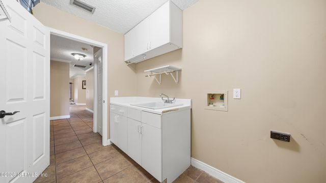 1890 SALT MYRTLE Lane, Orange Park, FL 32003