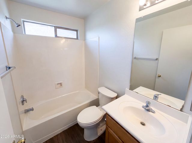 13976 W PORT ROYALE Lane, Surprise, AZ 85379