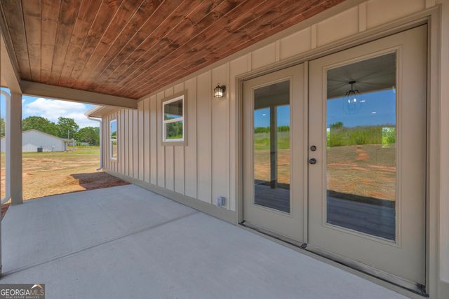 1122 Hwy 326, Carnesville, GA 30521