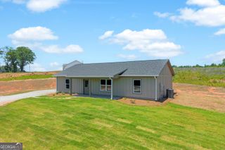 1122 Hwy 326, Carnesville, GA 30521