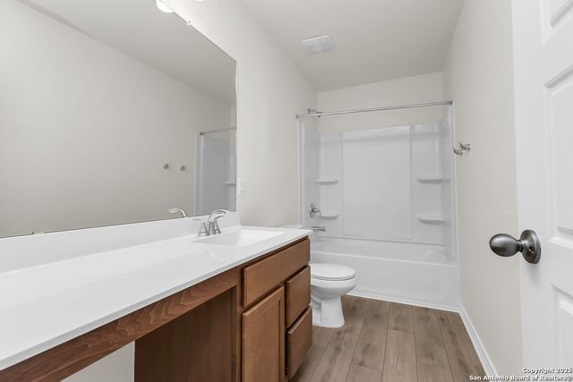 5107 BOILING SPRINGS, Converse, TX 78109