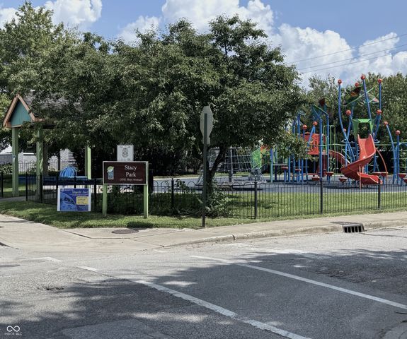 1432 Hoyt Avenue, Indianapolis, IN 46203