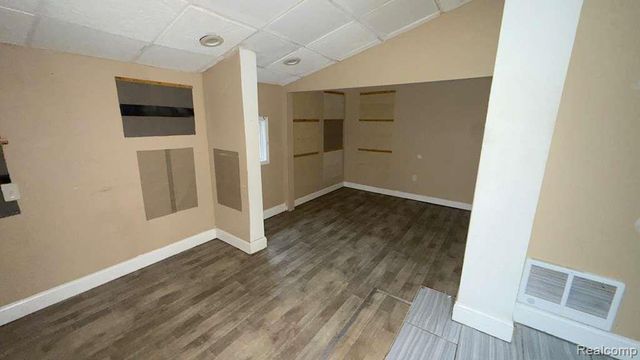 12061 Wade Street, Detroit, MI 48213