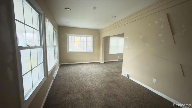 12061 Wade Street, Detroit, MI 48213