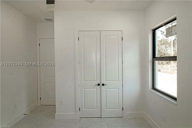 2915 49TH ST W, Lehigh Acres, FL 33971
