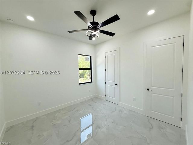 2915 49TH ST W, Lehigh Acres, FL 33971