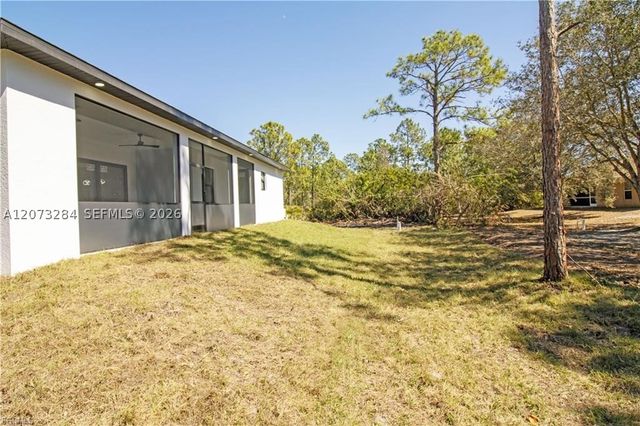 2915 49TH ST W, Lehigh Acres, FL 33971