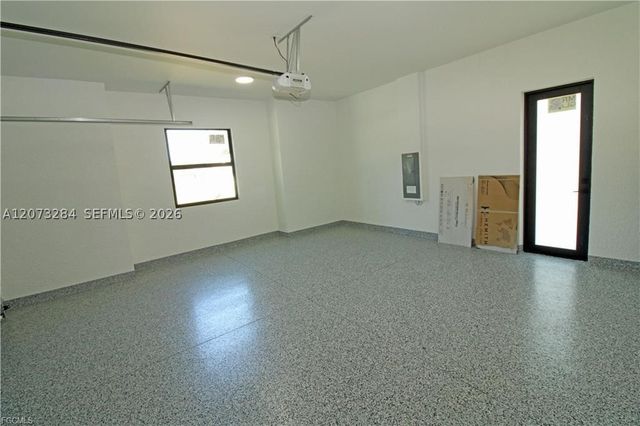 2915 49TH ST W, Lehigh Acres, FL 33971