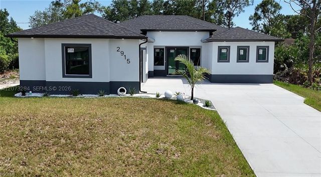 2915 49TH ST W, Lehigh Acres, FL 33971
