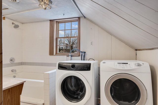 405 West AVENUE, Mauston, WI 53948