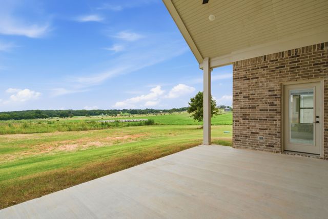 676 Jennings Lane, Azle, TX 76020