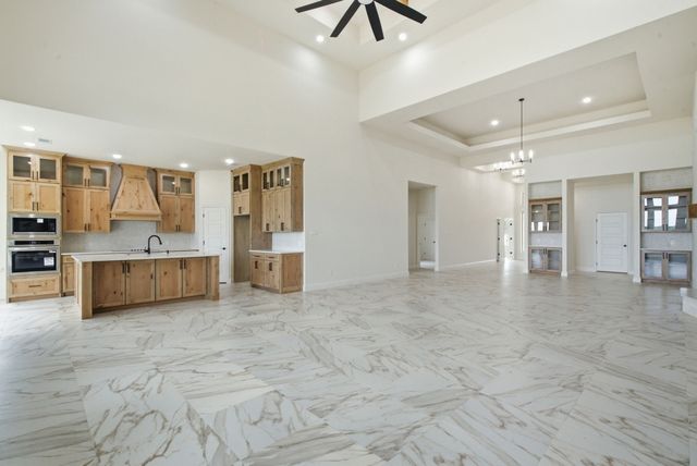 676 Jennings Lane, Azle, TX 76020