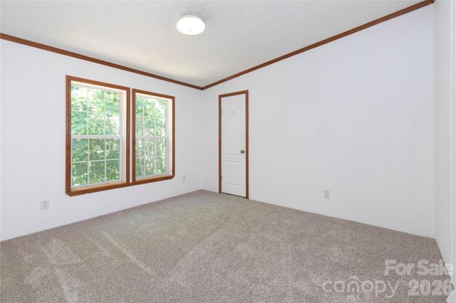 25 Sienna Drive, Asheville, NC 28806