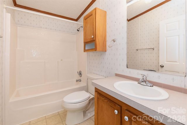 25 Sienna Drive, Asheville, NC 28806