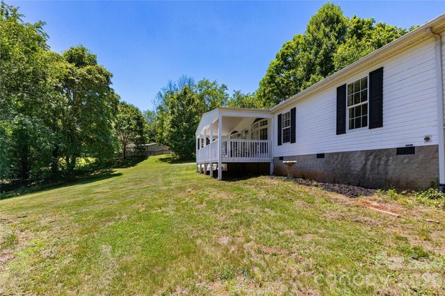 25 Sienna Drive, Asheville, NC 28806