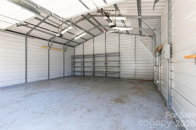 25 Sienna Drive, Asheville, NC 28806