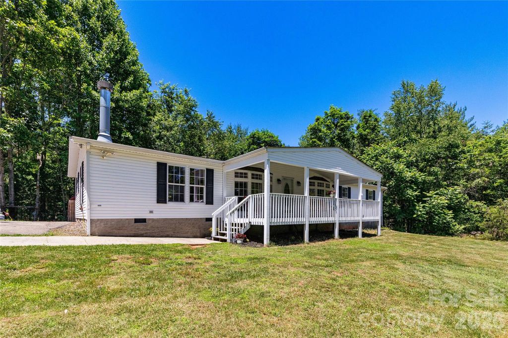 25 Sienna Drive, Asheville, NC 28806