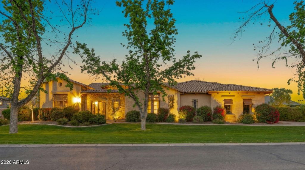 20320 E SUNSET Court, Queen Creek, AZ 85142 — photo 2
