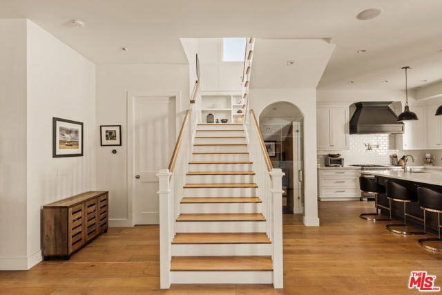 4943 Stern Avenue, Sherman Oaks, CA 91423