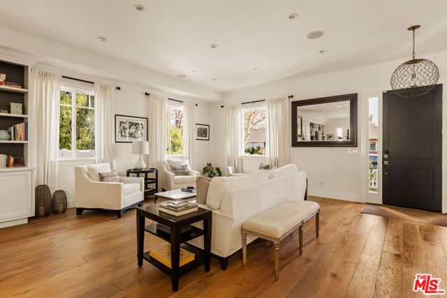 4943 Stern Avenue, Sherman Oaks, CA 91423