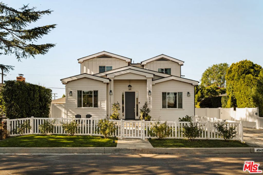 4943 Stern Avenue, Sherman Oaks, CA 91423