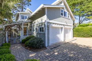 494 Grove Acre, Pacific Grove, CA 93950