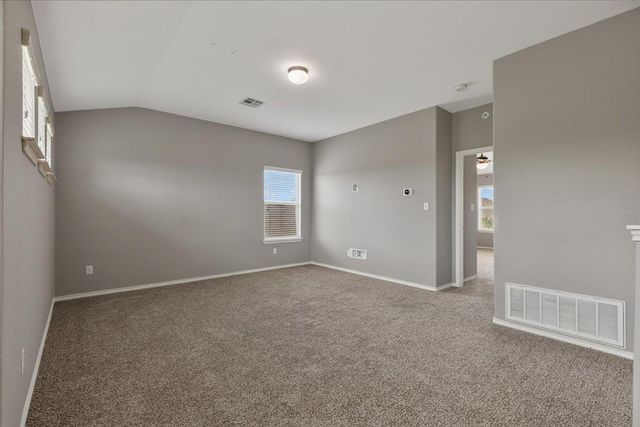 108 Quarry LN, Liberty Hill, TX 78642