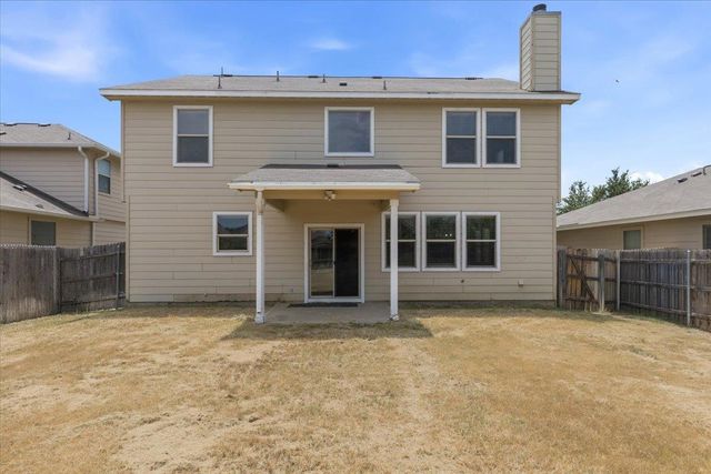108 Quarry LN, Liberty Hill, TX 78642
