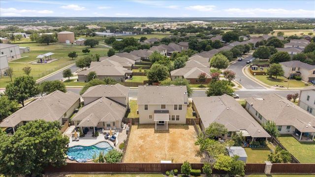 108 Quarry LN, Liberty Hill, TX 78642