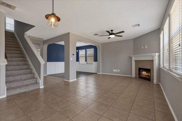 108 Quarry LN, Liberty Hill, TX 78642