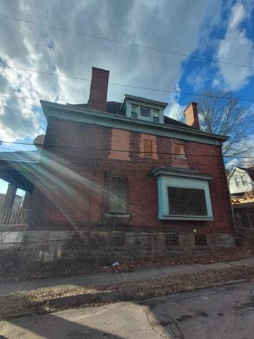 6821 Frankstown Ave, Homewood Brushton, PA 15208