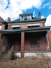 6821 Frankstown Ave, Homewood Brushton, PA 15208