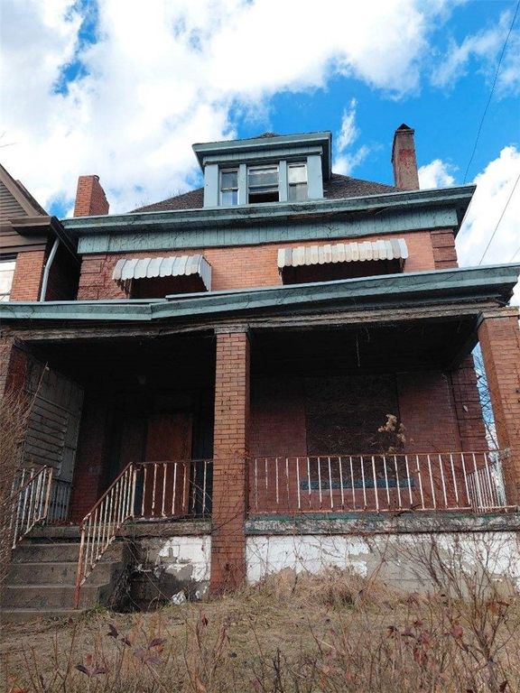 6821 Frankstown Ave, Homewood Brushton, PA 15208
