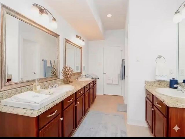 1101 Nadine Street B, Houston, TX 77009