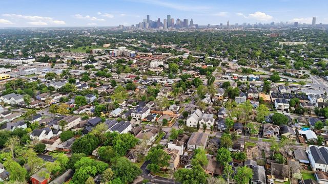 1101 Nadine Street B, Houston, TX 77009