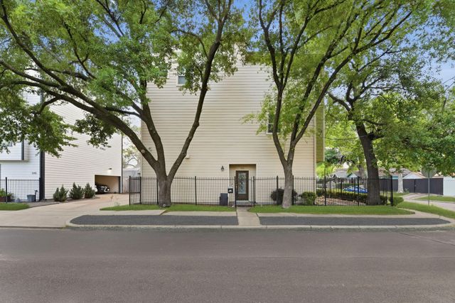 1101 Nadine Street B, Houston, TX 77009