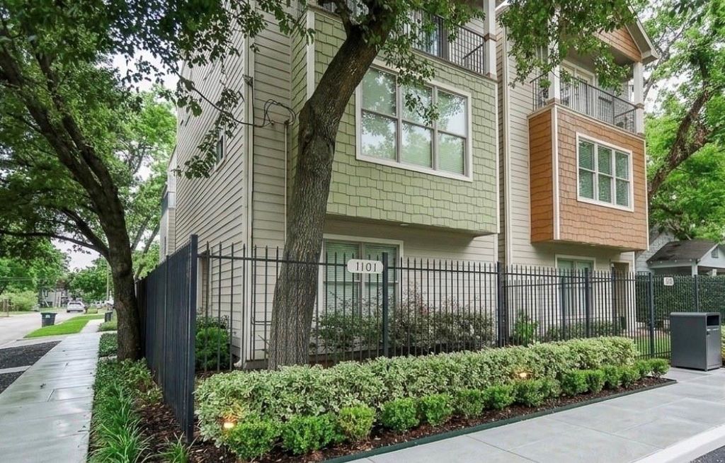 1101 Nadine Street B, Houston, TX 77009